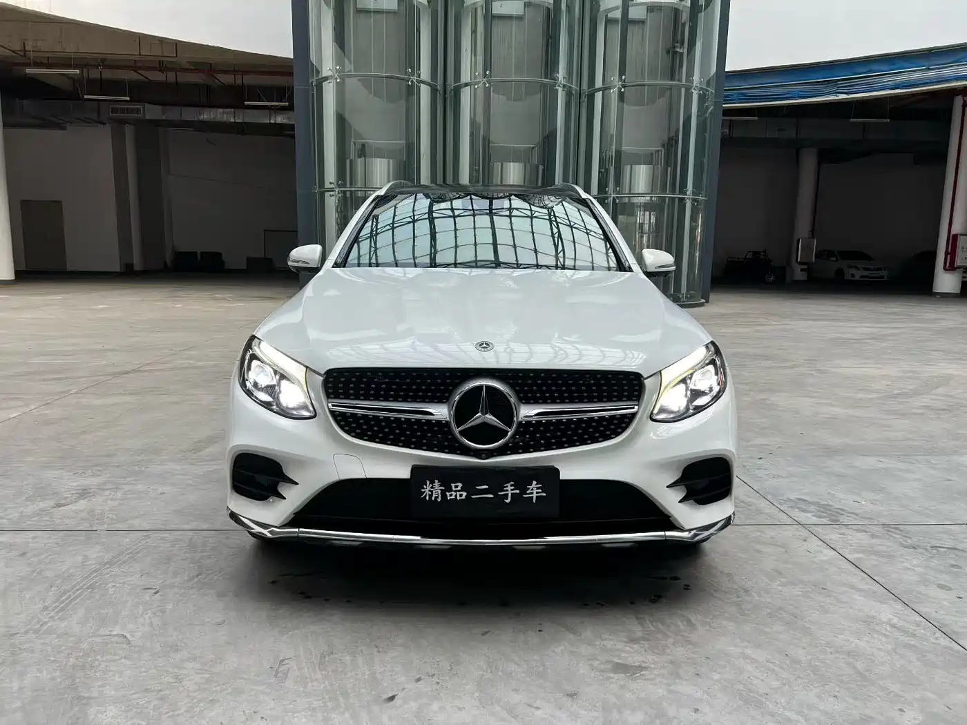 Mercedes-Benz GLC 2017 GLC 300 4MATIC Dynamic фото 2
