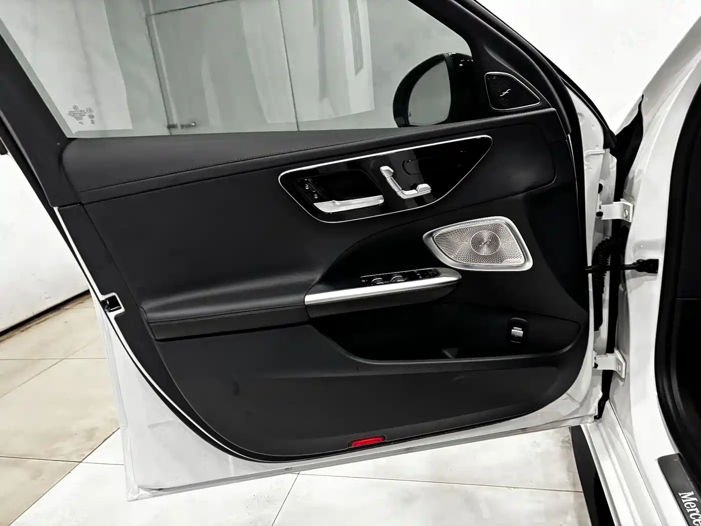 Mercedes-Benz C-Class 2024 Facelift C 260 L Moonlight Sport фото 10