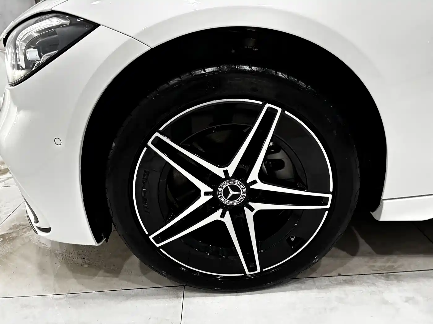 Mercedes-Benz C-Class 2024 Facelift C 260 L Moonlight Sport фото 33