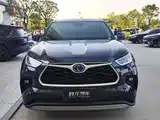 Photo 2 - Toyota Highlander