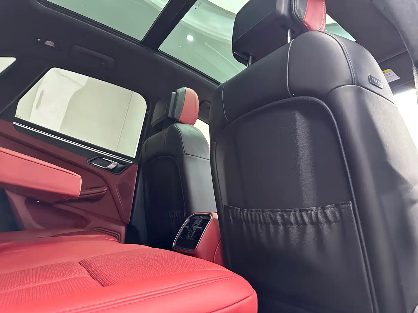 Porsche Macan 2021 Macan 2.0T фото 15