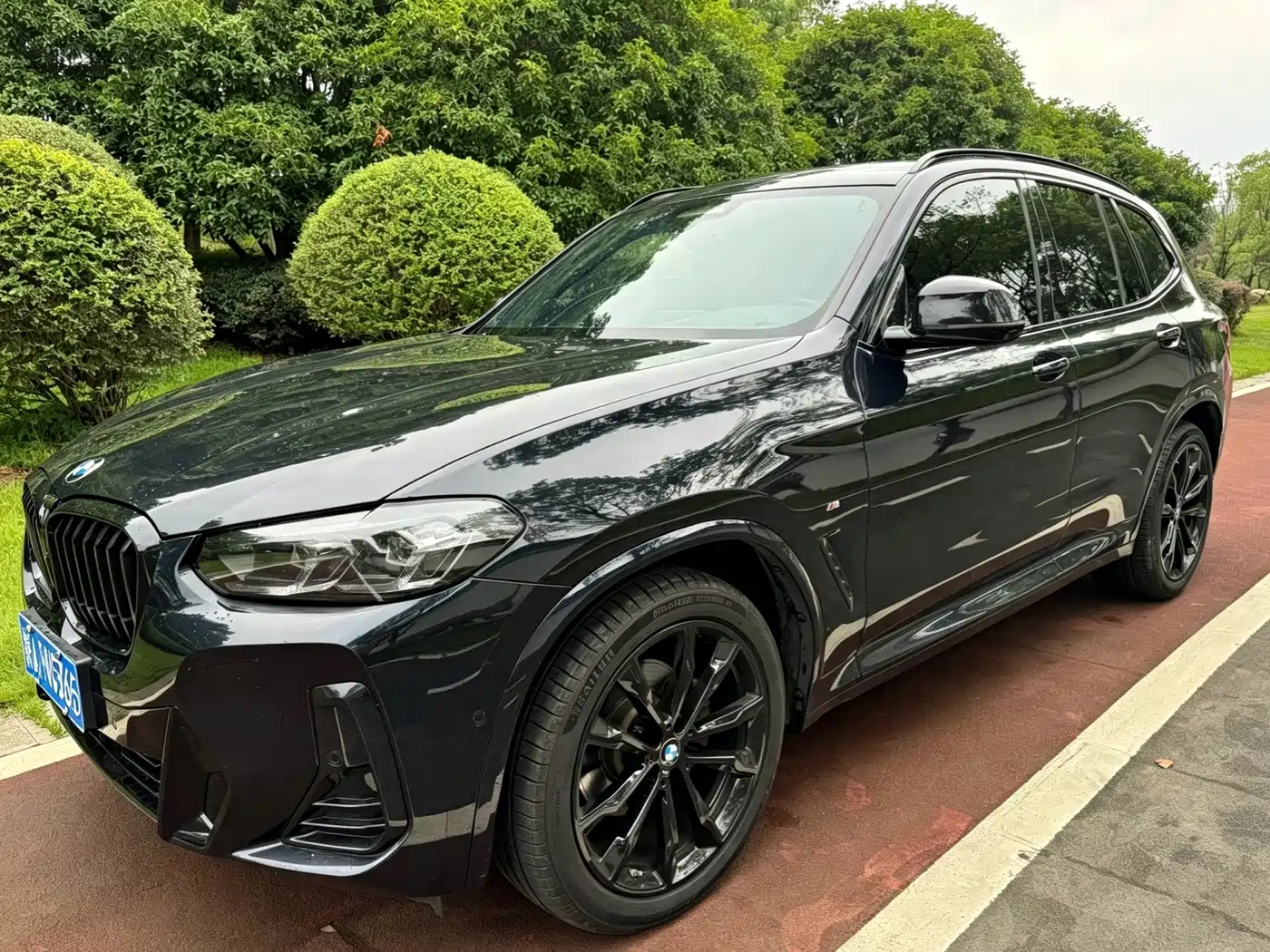 Photo 1 - BMW X3