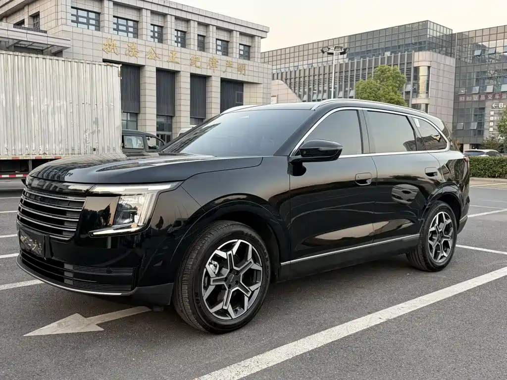 Jetour X70L 2026 2025 1.5T High Spec Edition 5-seater