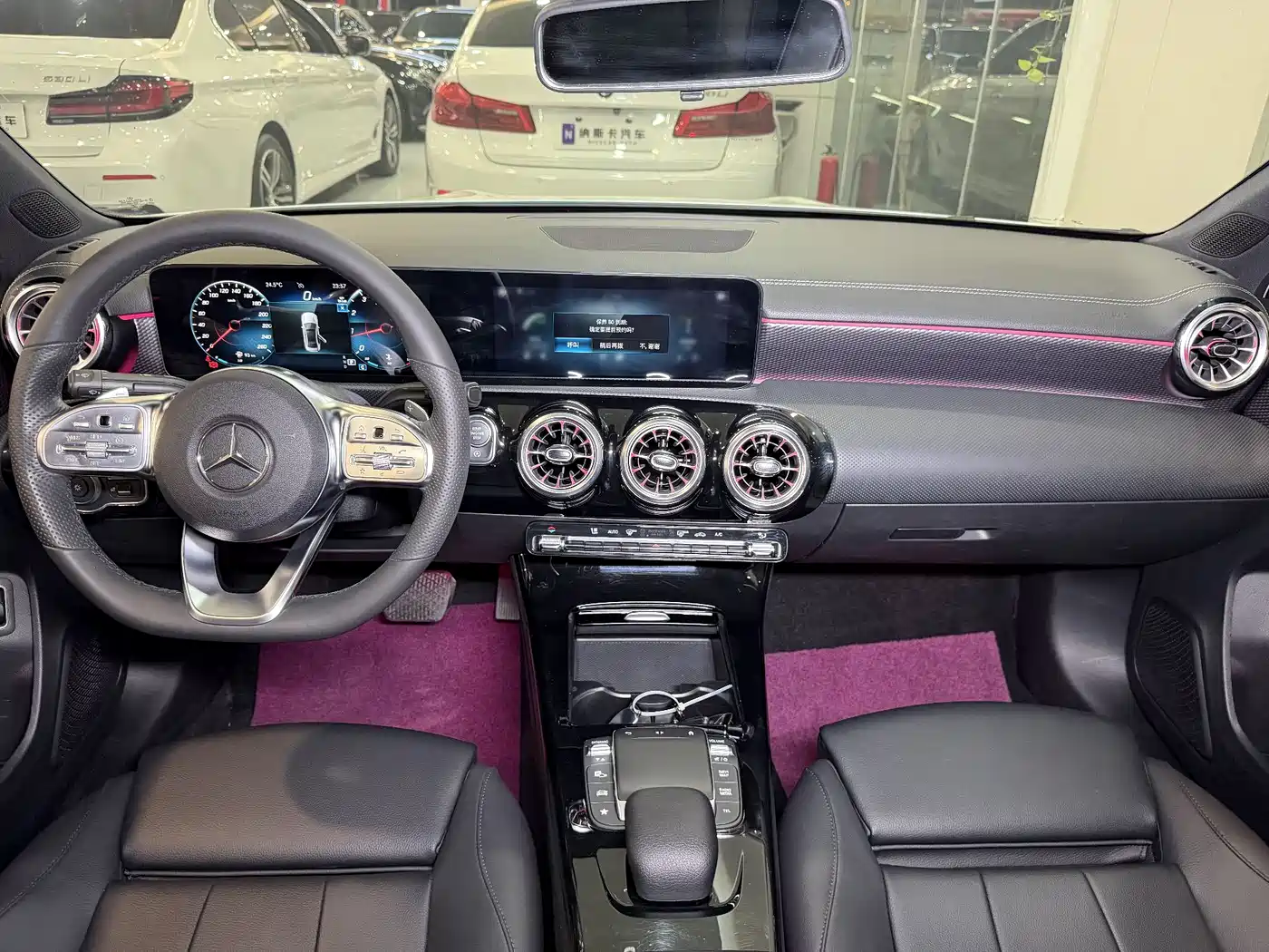 Mercedes-Benz A-Class 2022 A 200 L Sport Sedan Dynamic фото 17