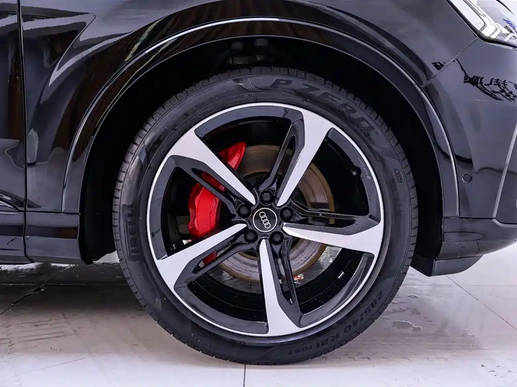 Audi Q7 2022 55 TFSI quattro S line Ice & Snow Edition фото 6