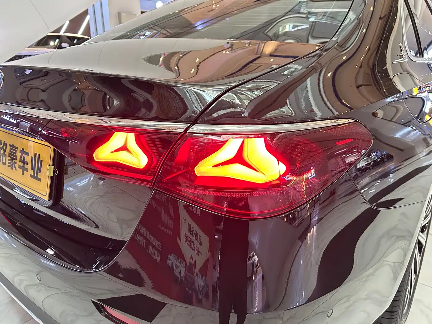 Mercedes-Benz E-Class 2025 Facelift E 300 L Luxury фото 16