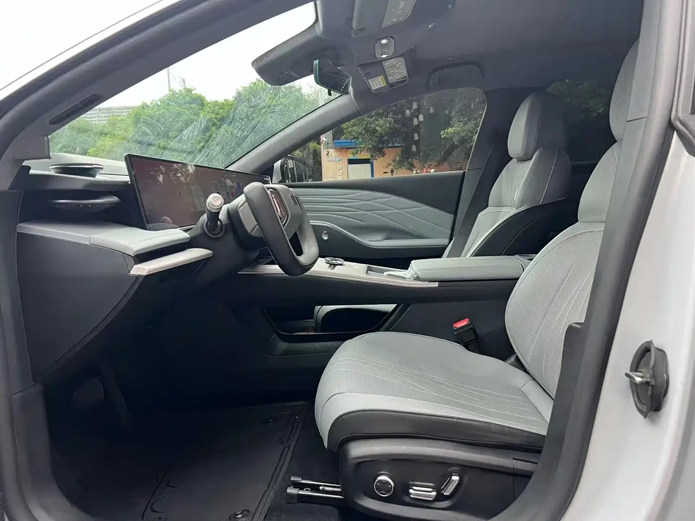 Geely Galaxy Galaxy E8 2024 2024 665km RWD Starship Voyager Edition