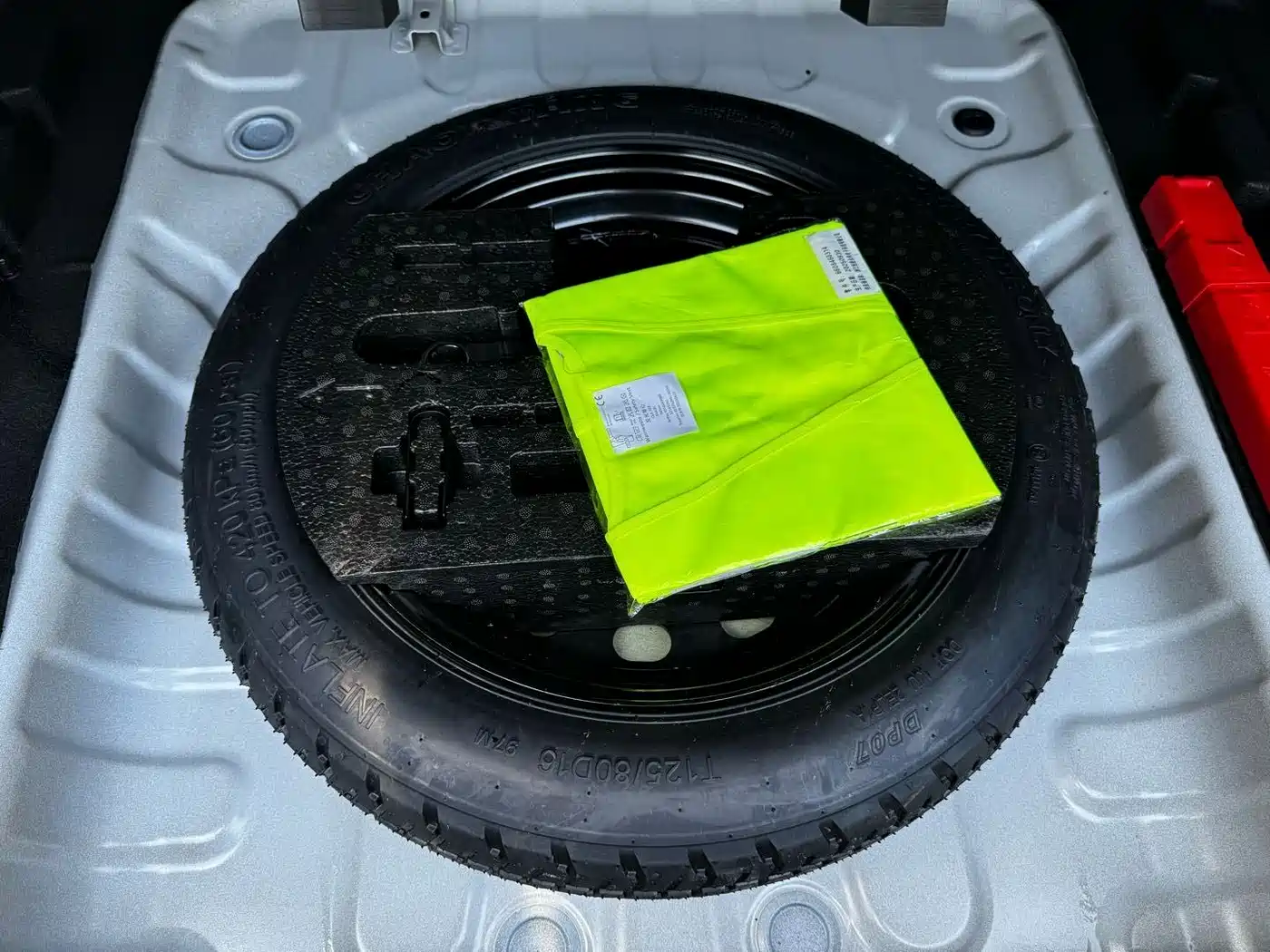 Geely Emgrand 2026 2026 Base Model