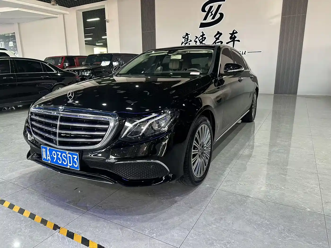 Mercedes-Benz E-Class 2020 E 300 L Fashion