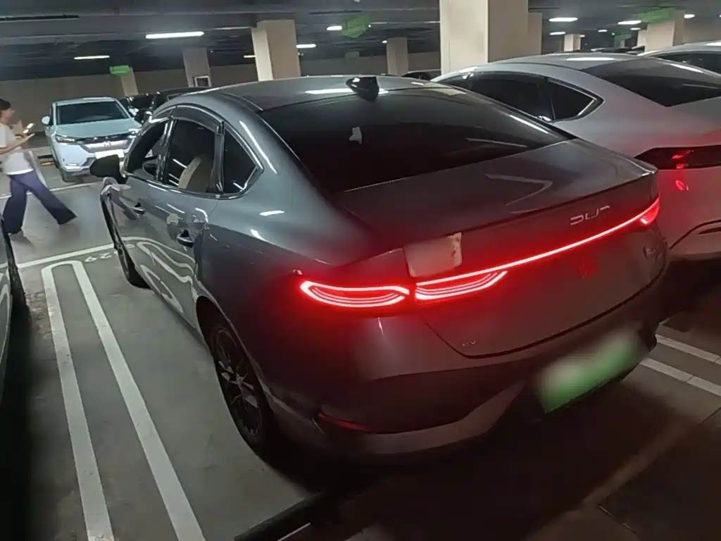 Photo 5 - BYD Qin PLUS