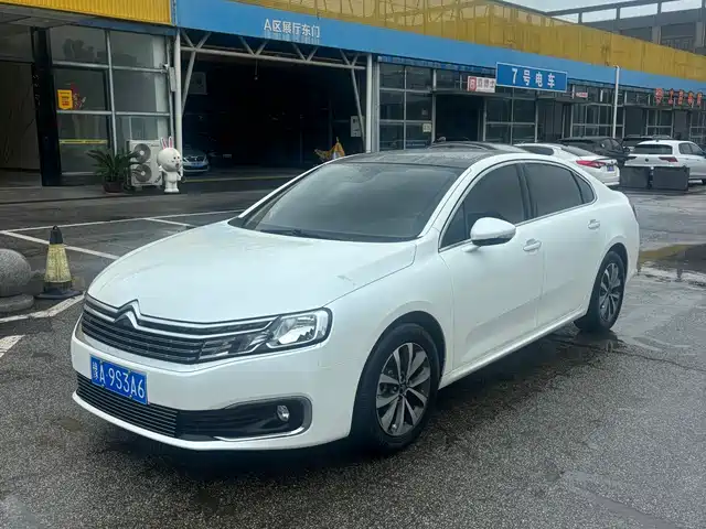 Citroën C6 2022