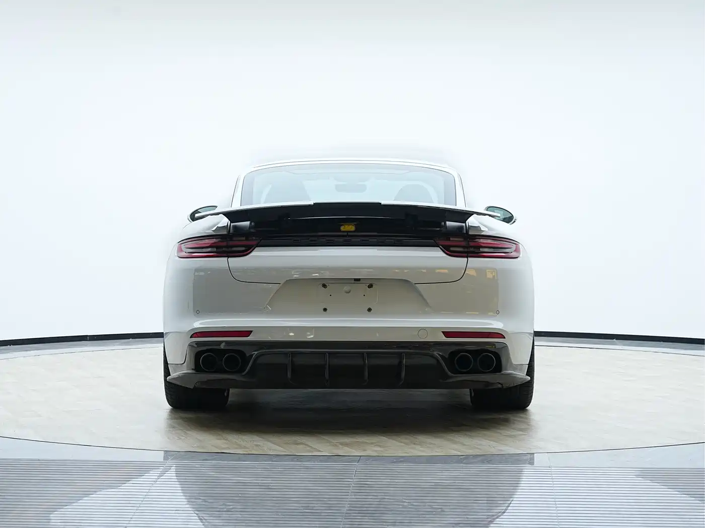 PORSCHE PANAMERA NEW ENERGY