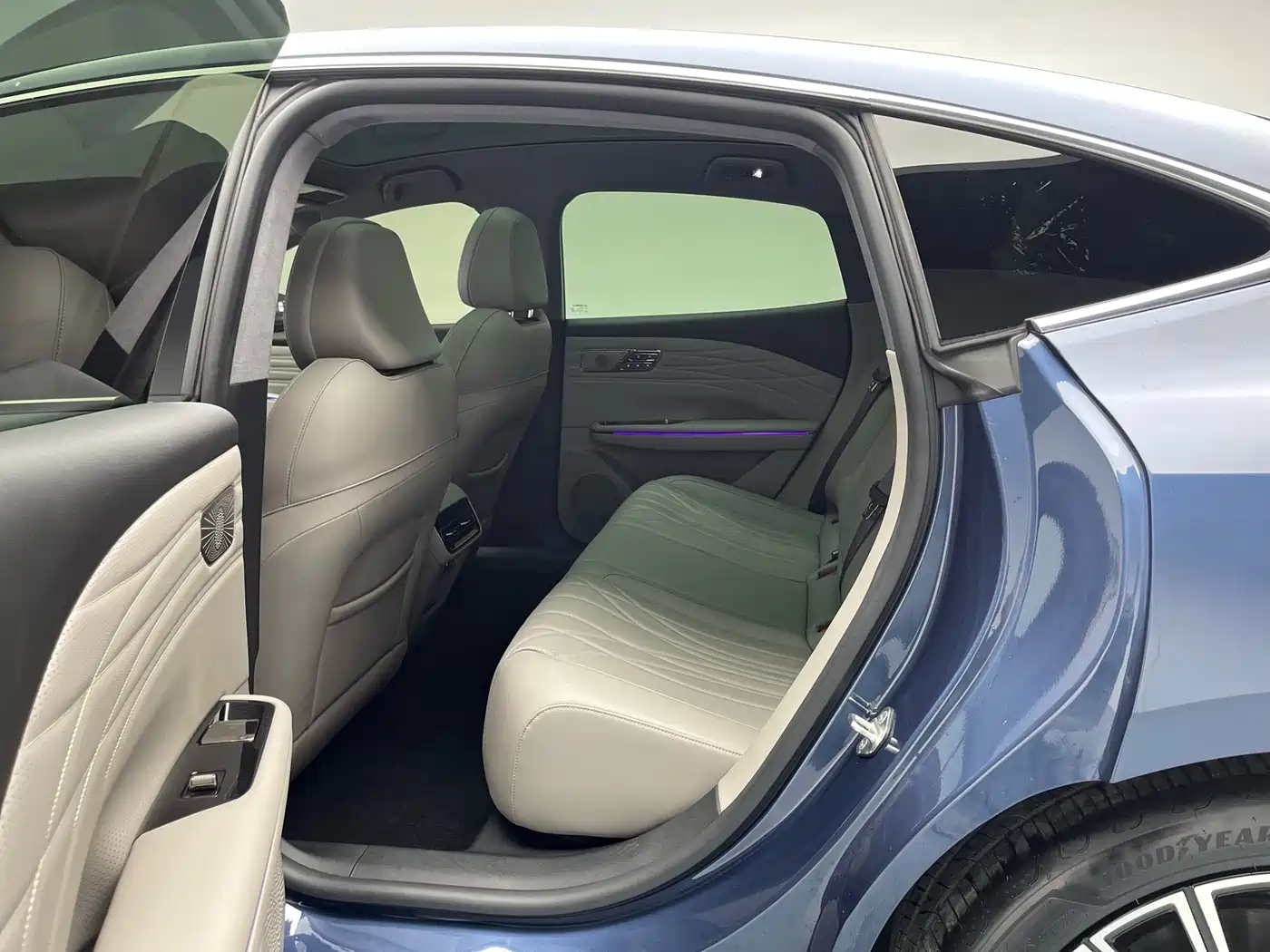 Geely Galaxy Galaxy Xingyao 8 2025 130km EM-P Starship Edition фото 9