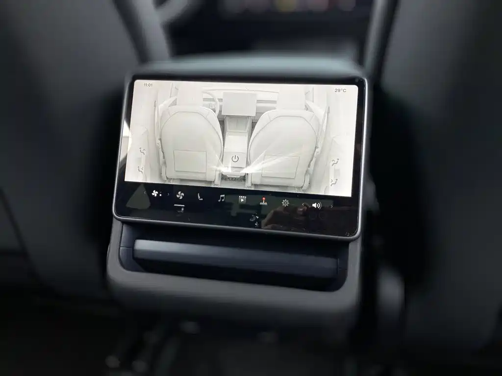 Tesla Model Y 2026 2026 Rear-Wheel Drive