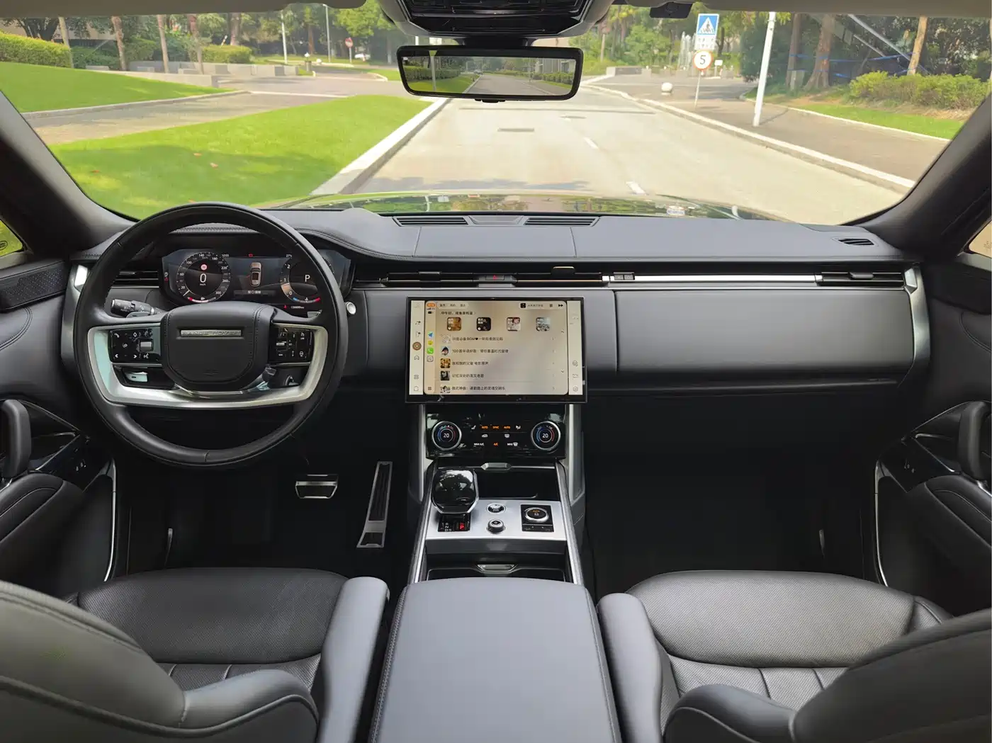 Land Rover Range Rover 2023 2023 4.4 V8 530PS Launch Edition