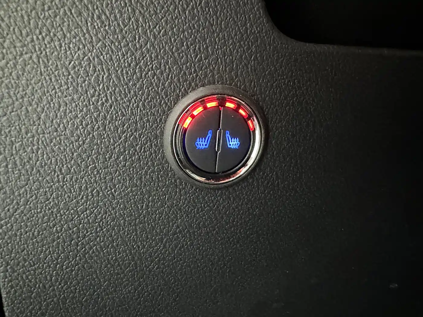 GEELY AUTOMOBILE VISION X6