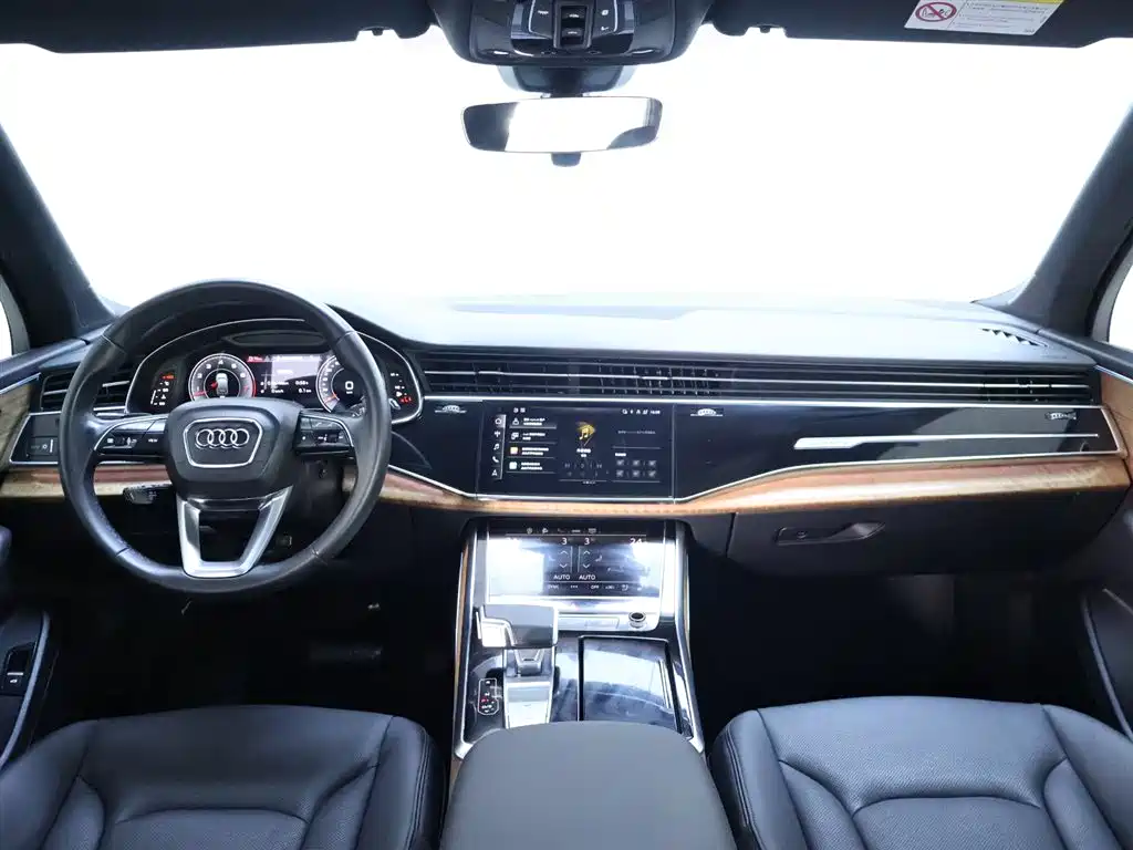 Audi Q7 2022 55 TFSI quattro S line Ice & Snow Edition фото 13