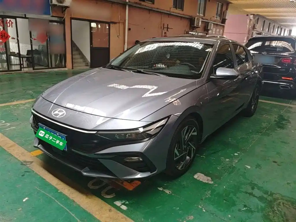 Hyundai Elantra 2023 1.5L CVT GLX Elite Edition
