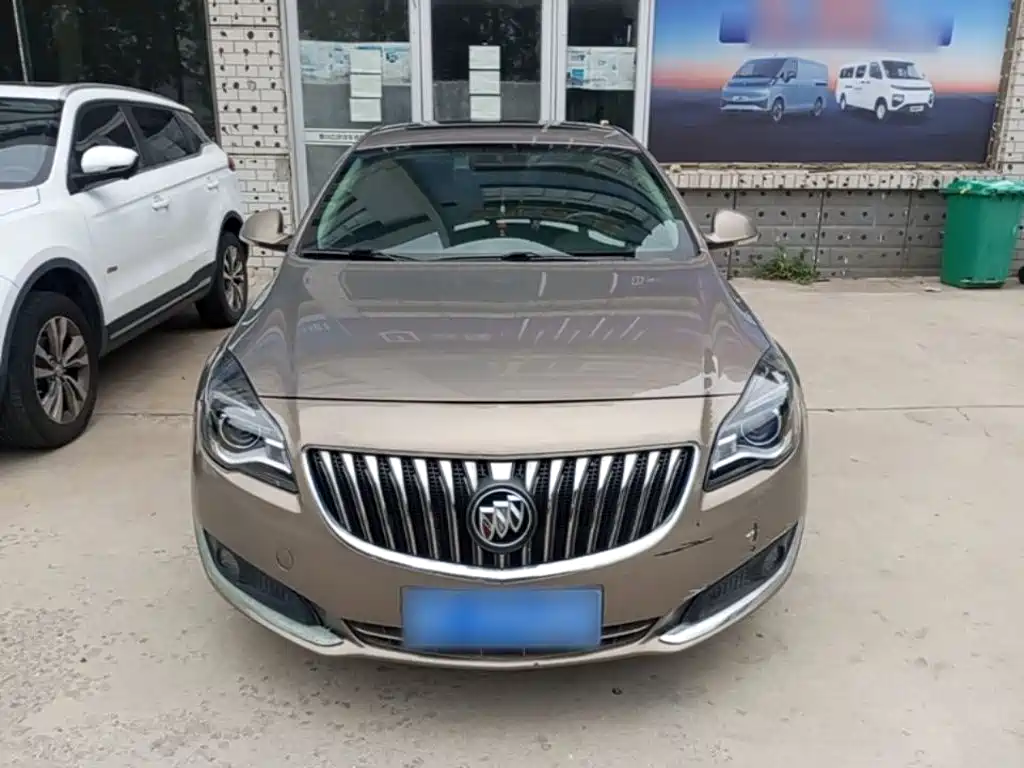 Фото 3 - Buick Regal
