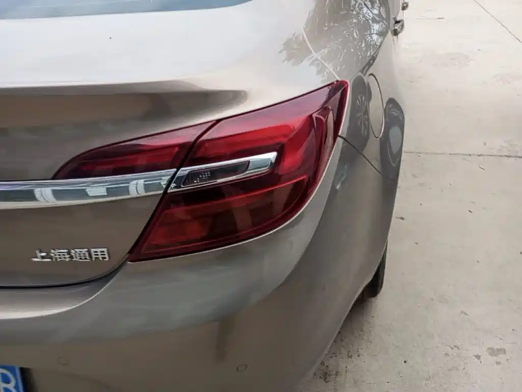 Фото 8 - Buick Regal