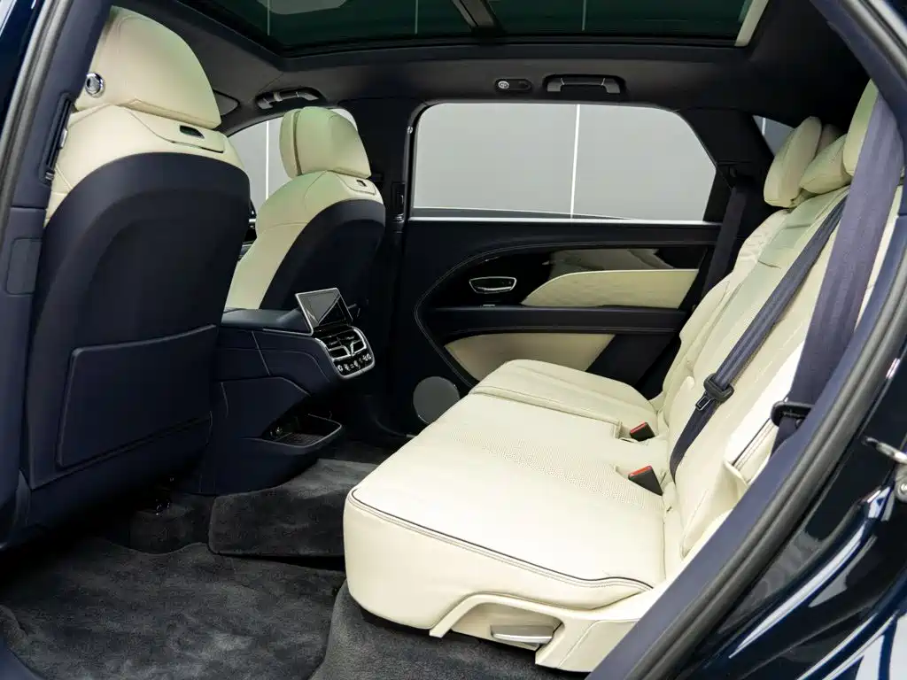 Bentley Bentayga 2025 2024 4.0T V8 Long Wheelbase Yadu Edition