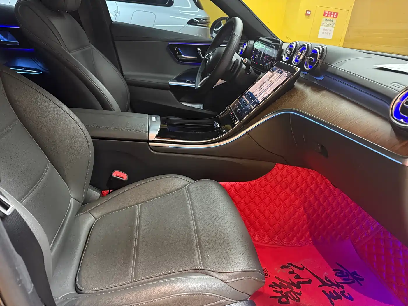 Mercedes-Benz C-Class 2022 Facelift C 260 L Sport фото 4