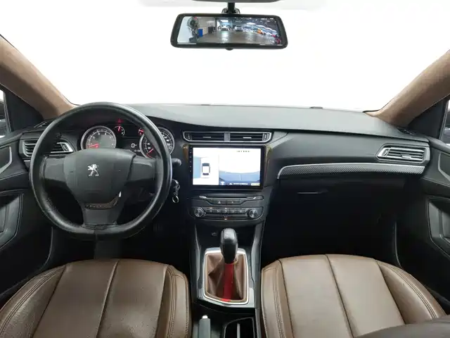 Peugeot 408 2014 1.8L Manual Leading Edition — фото 5