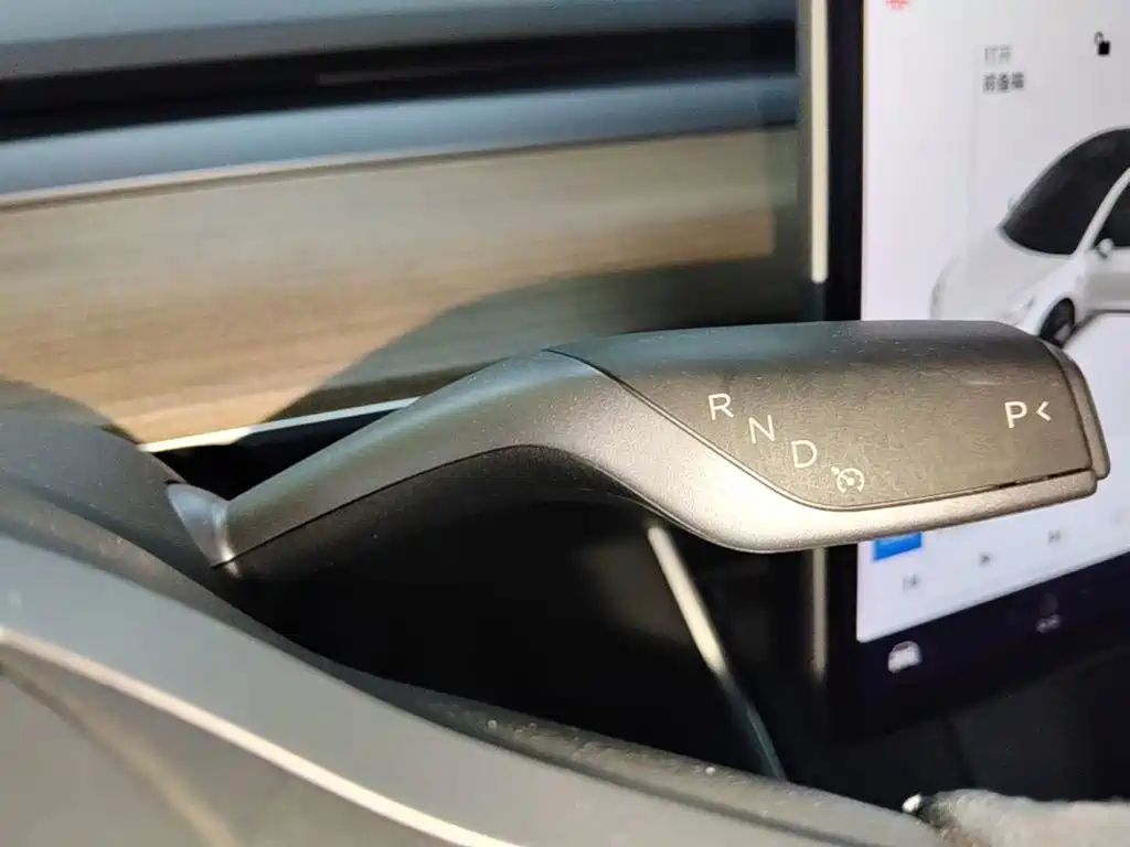 Tesla Model 3 2020 2020 Standard Range Rear-Wheel Drive Upgrade