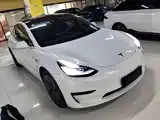Фото 4 - Tesla Model 3