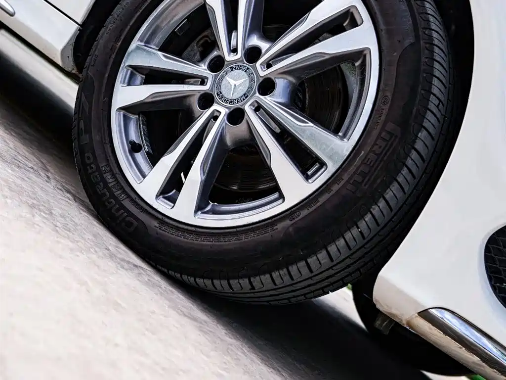 Mercedes-Benz C-Class 2016 C 200 L Sport фото 22
