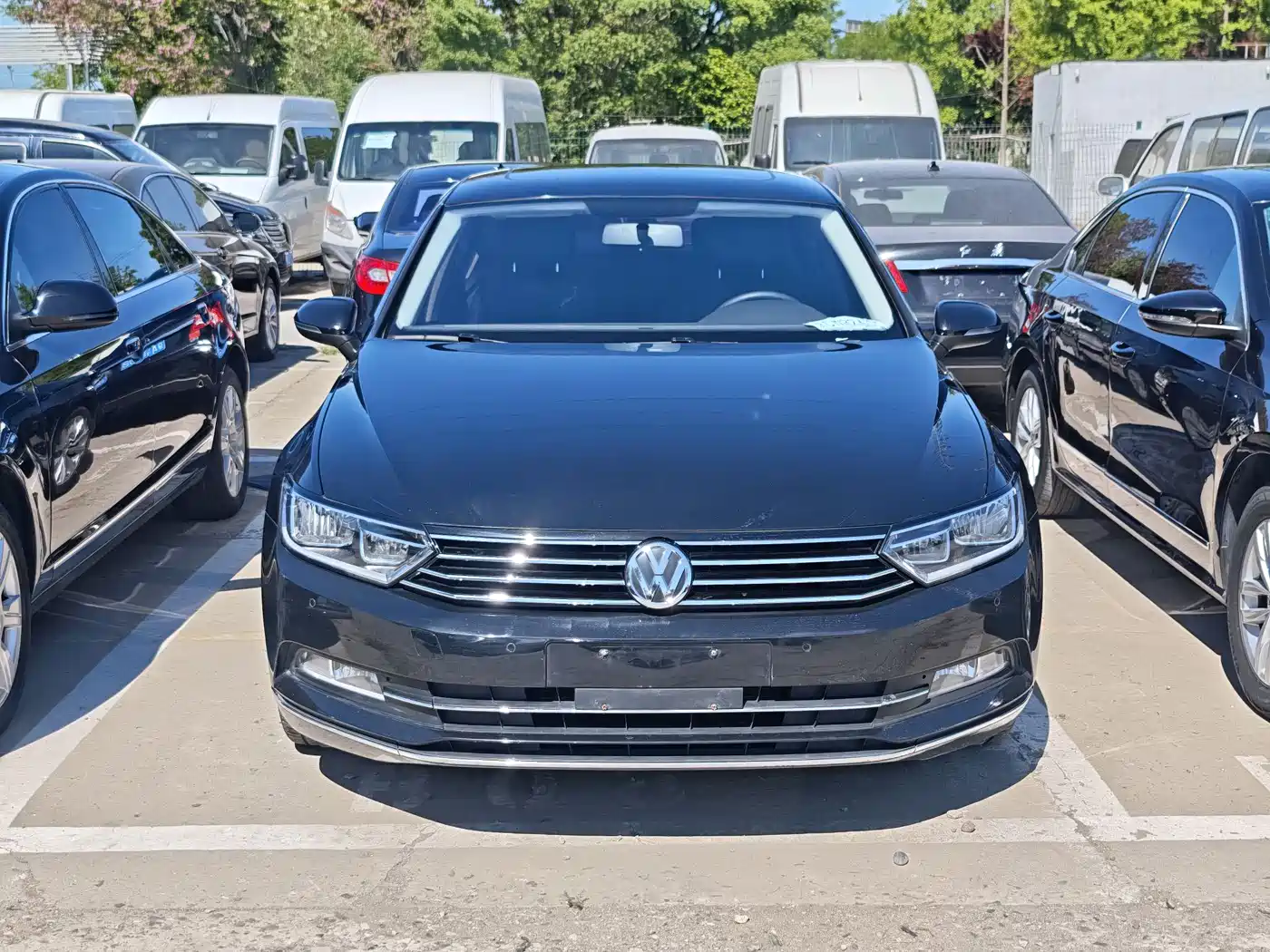 Volkswagen Magotan 2017 330TSI DSG Leading фото 2