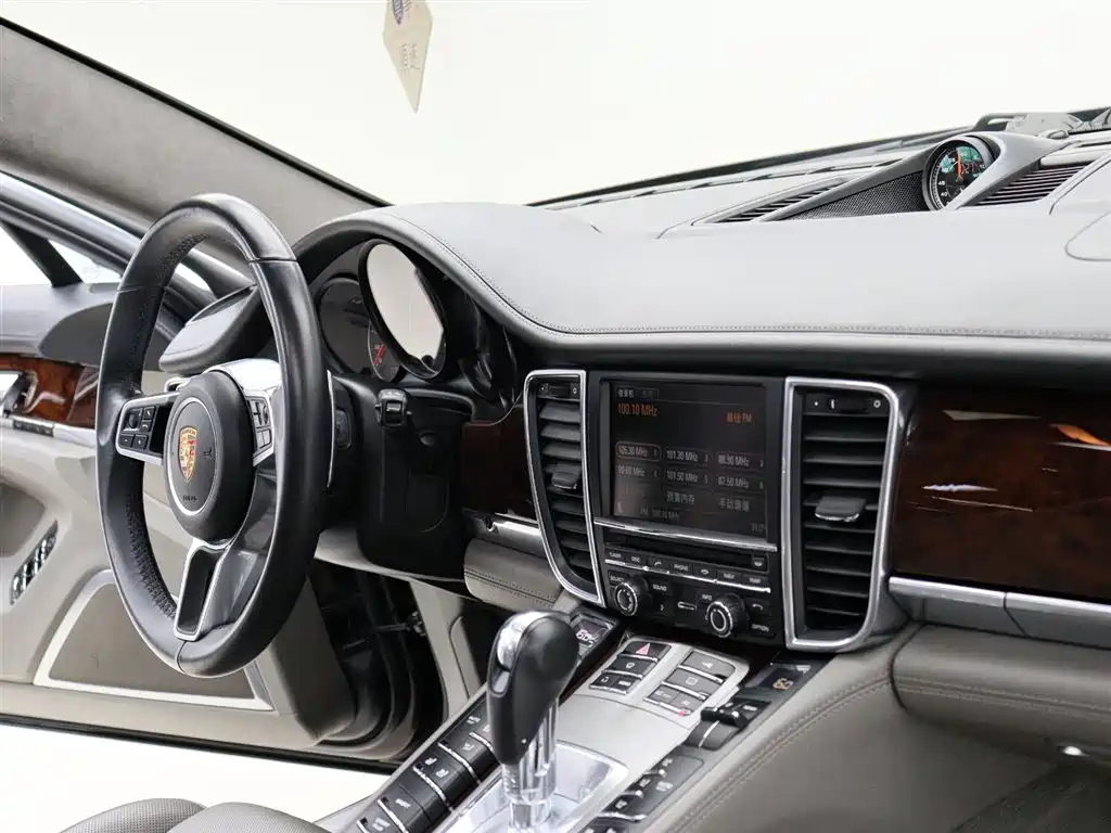 Porsche Panamera 2011 2010 Porsche Panamera Turbo 4.8T
