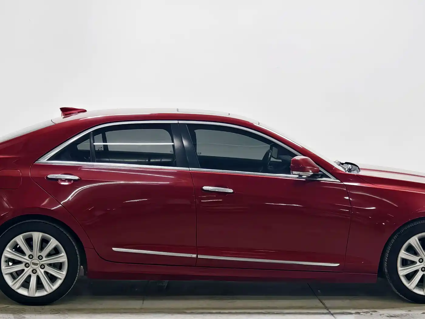 Photo 8 - Cadillac ATS-L