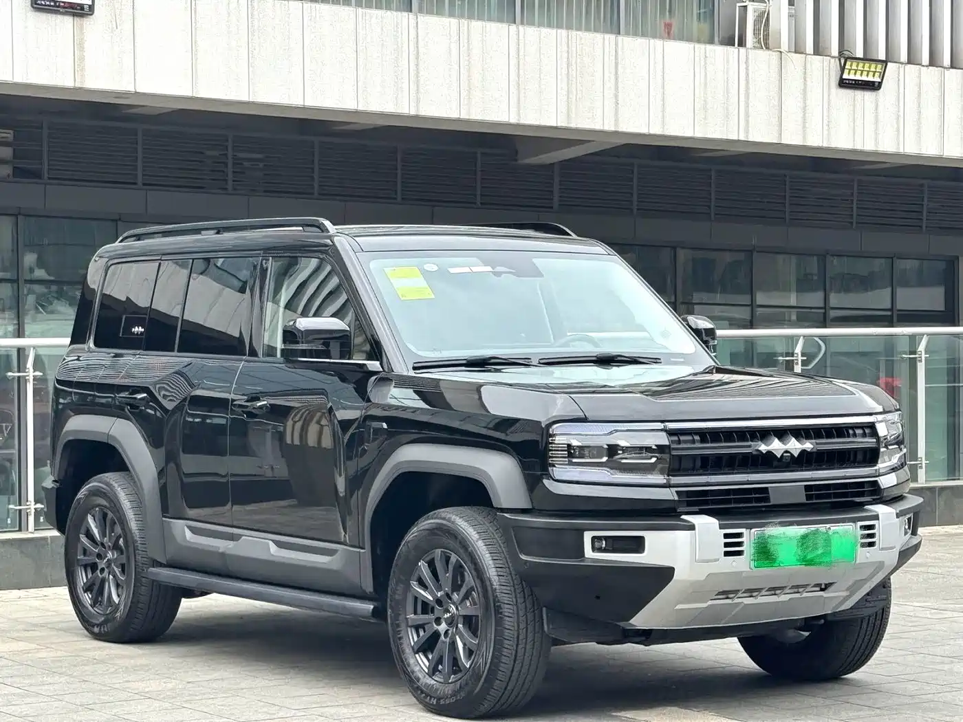 Fang Cheng Bao Leopard 5 2023 Pilot Edition фото 3