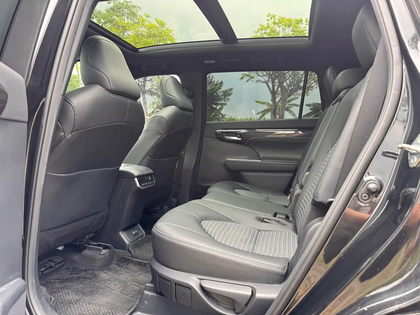 Toyota Crown Kluger 2023 2022 2.0T 4WD Dynamic Edition