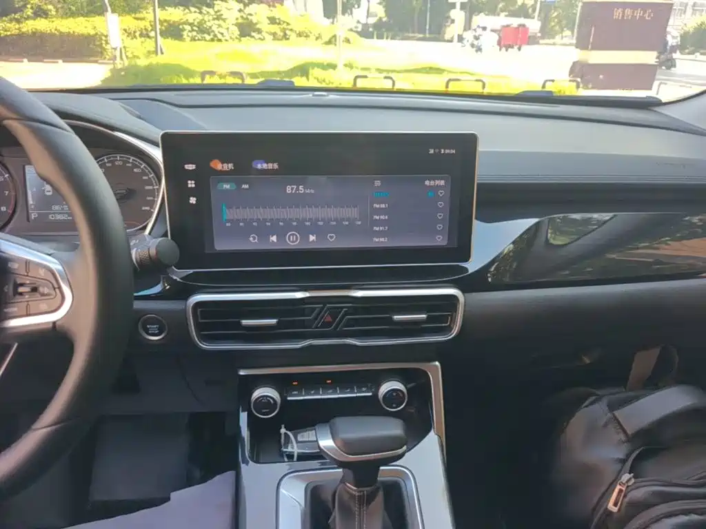 Geely Coolray 2025 2025 1.5L CVT Super Edition MAX