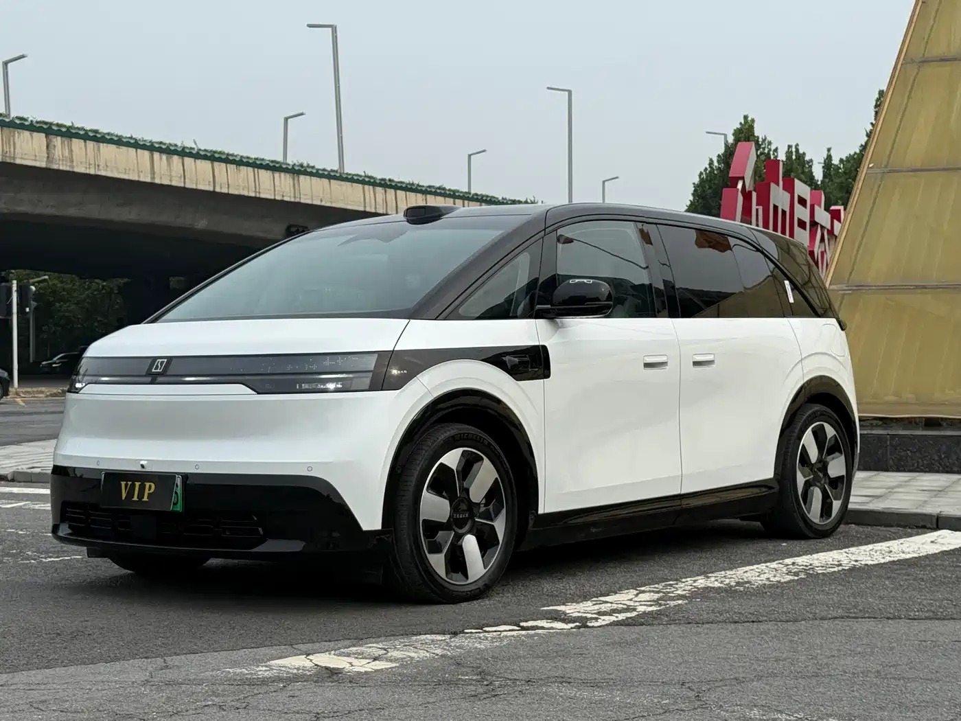 ZEEKR MIX 2025 2025 Long Range Intelligent Driving Edition