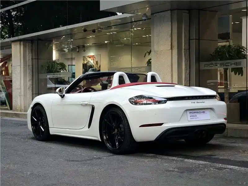 Porsche 718 2022 Boxster 2.0T фото 5