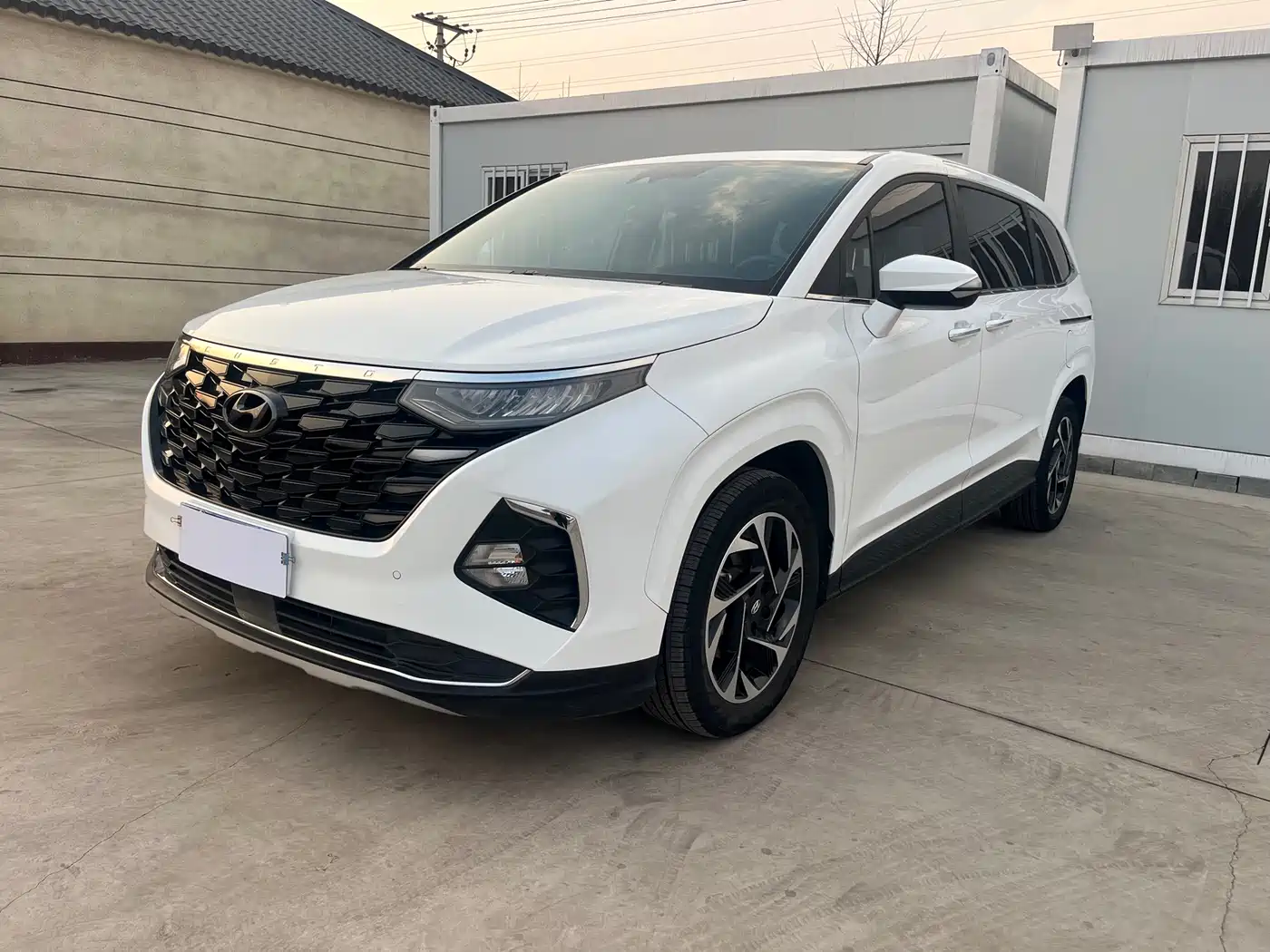 Hyundai Kustu 2021 270TGDi Premium LUX
