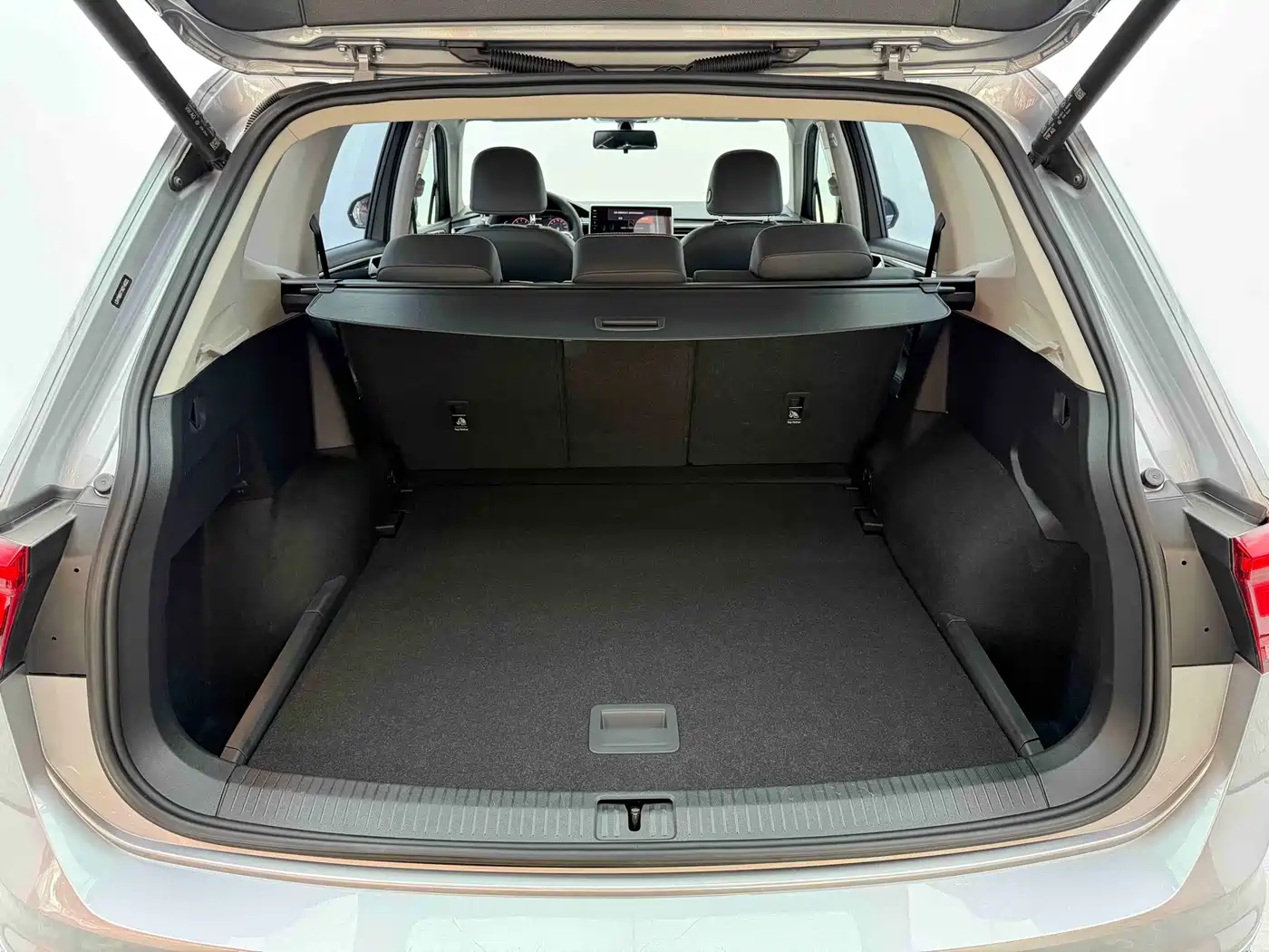 Volkswagen Tiguan L 2022 330TSI Automatic 2WD Smart Edition фото 23