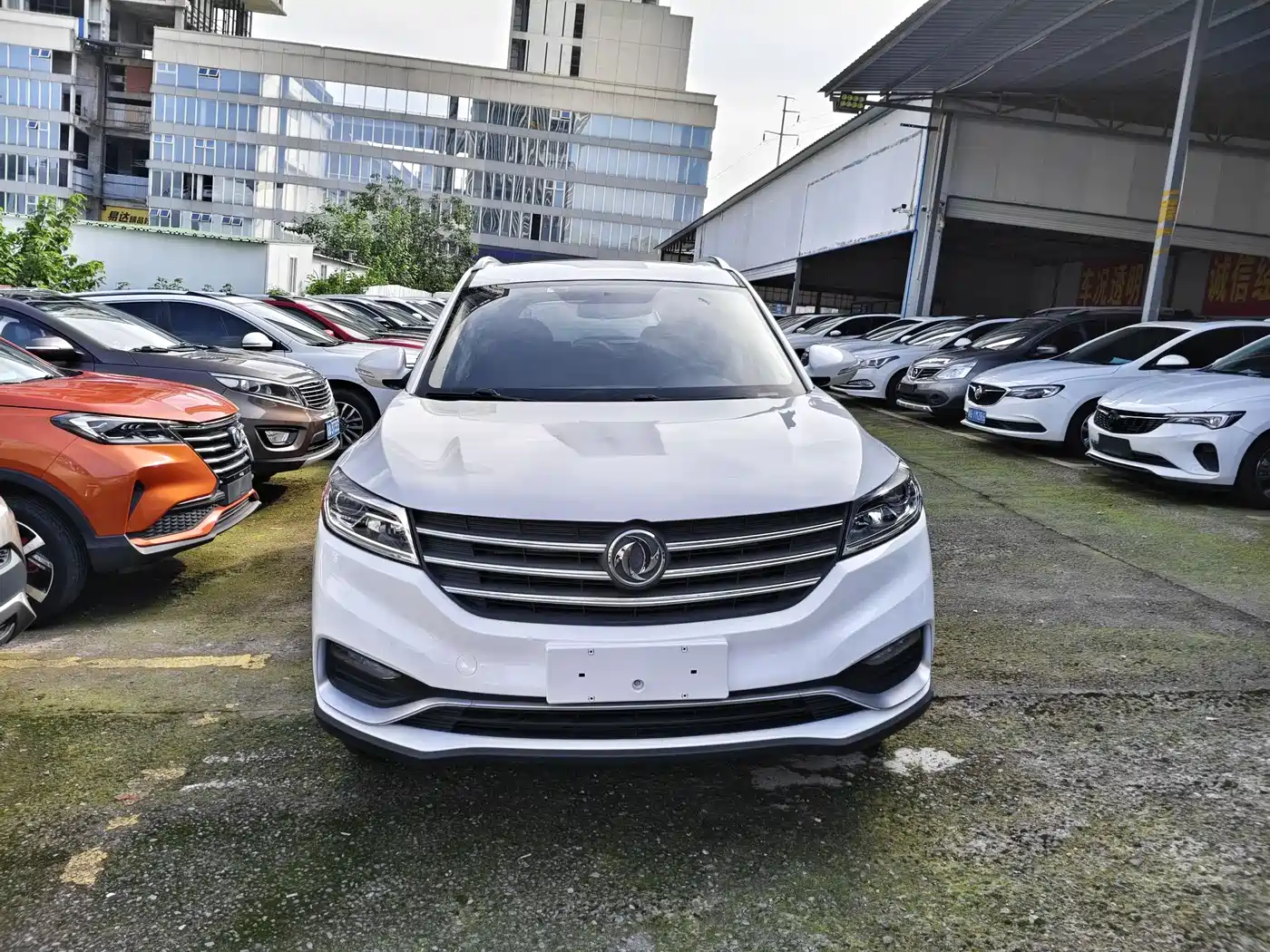 Dongfeng Fengguang Fengguang 580 2020 2018 Facelift 1.8L Manual Comfort