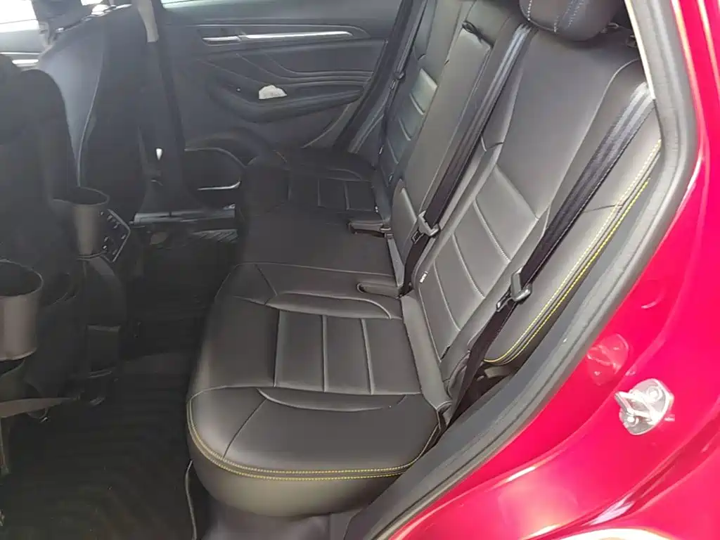 Фото 17 - Haval F7x