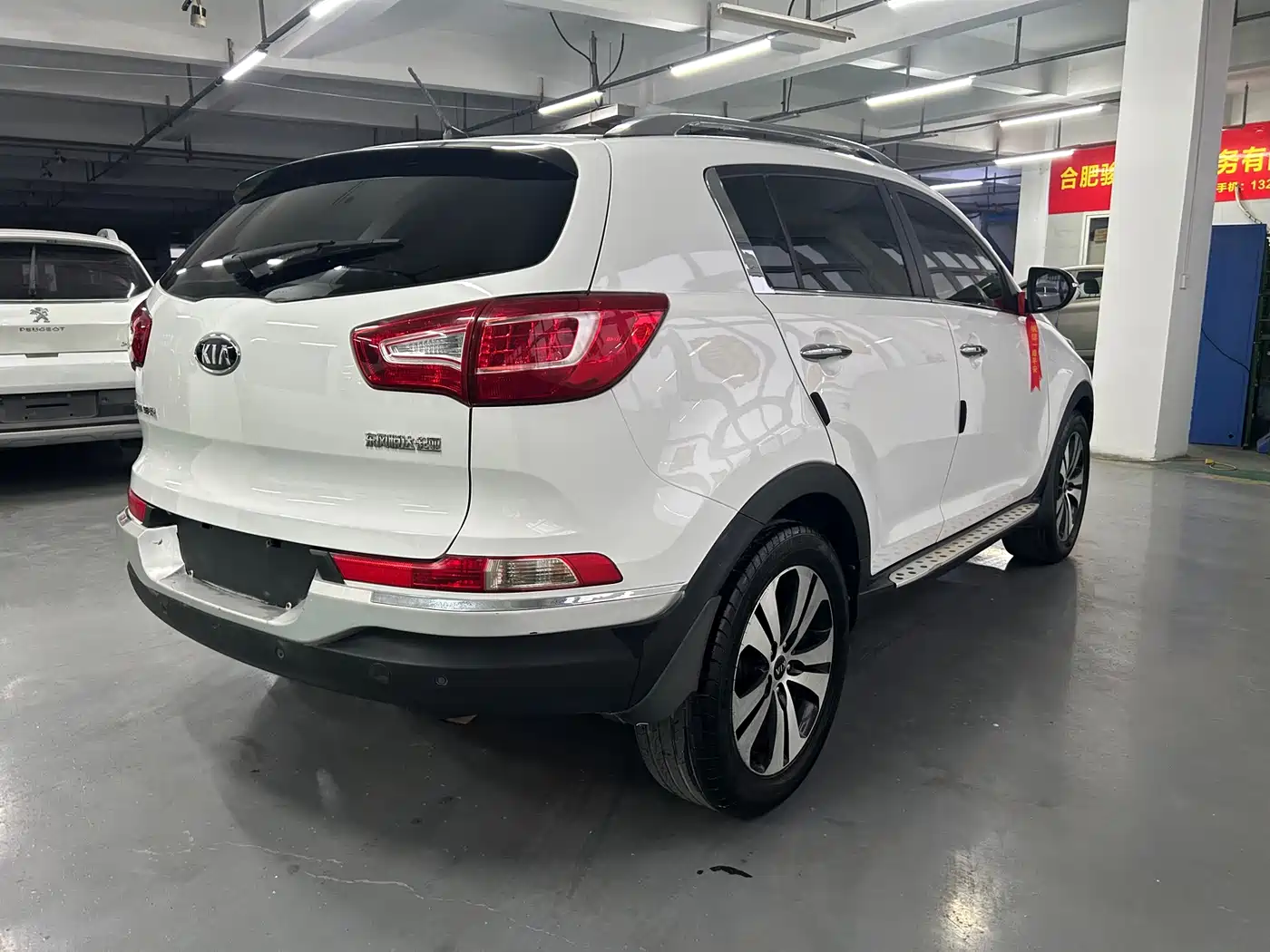 Kia Sportage 2011 2.0L Automatic 2WD Premium фото 4