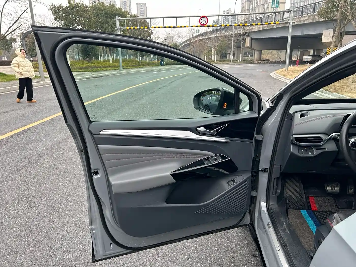 VOLKSWAGEN ID.4 CROZZ