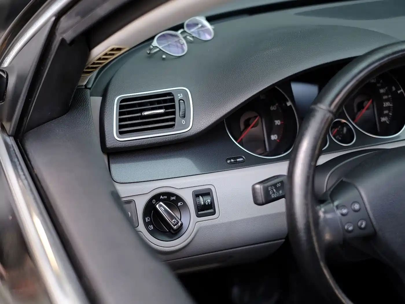 Volkswagen Magotan 2010 2011 1.4TSI Elite