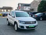 Photo 3 - Volkswagen Tiguan