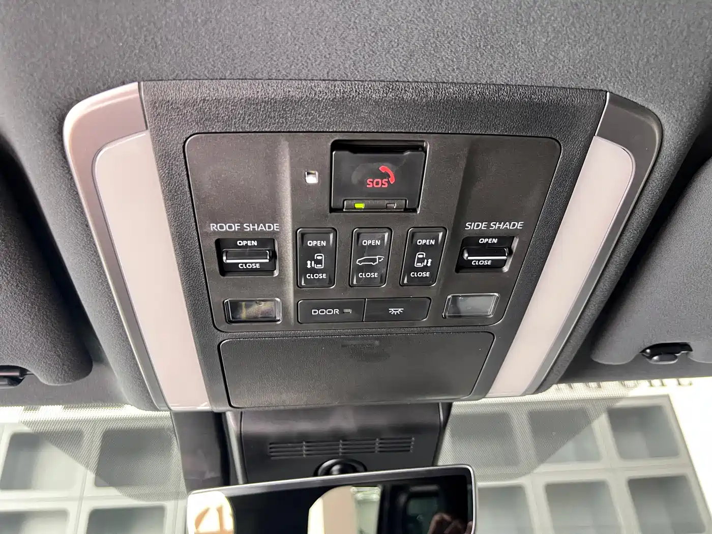 Toyota Vellfire 2025 2024 Crown Hybrid 2.5L Executive Premium Edition