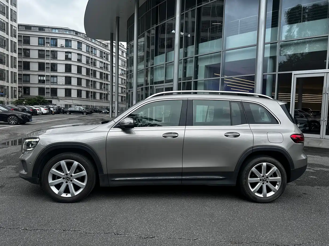 Mercedes-Benz GLB 2019 2020 GLB 200 Fashion