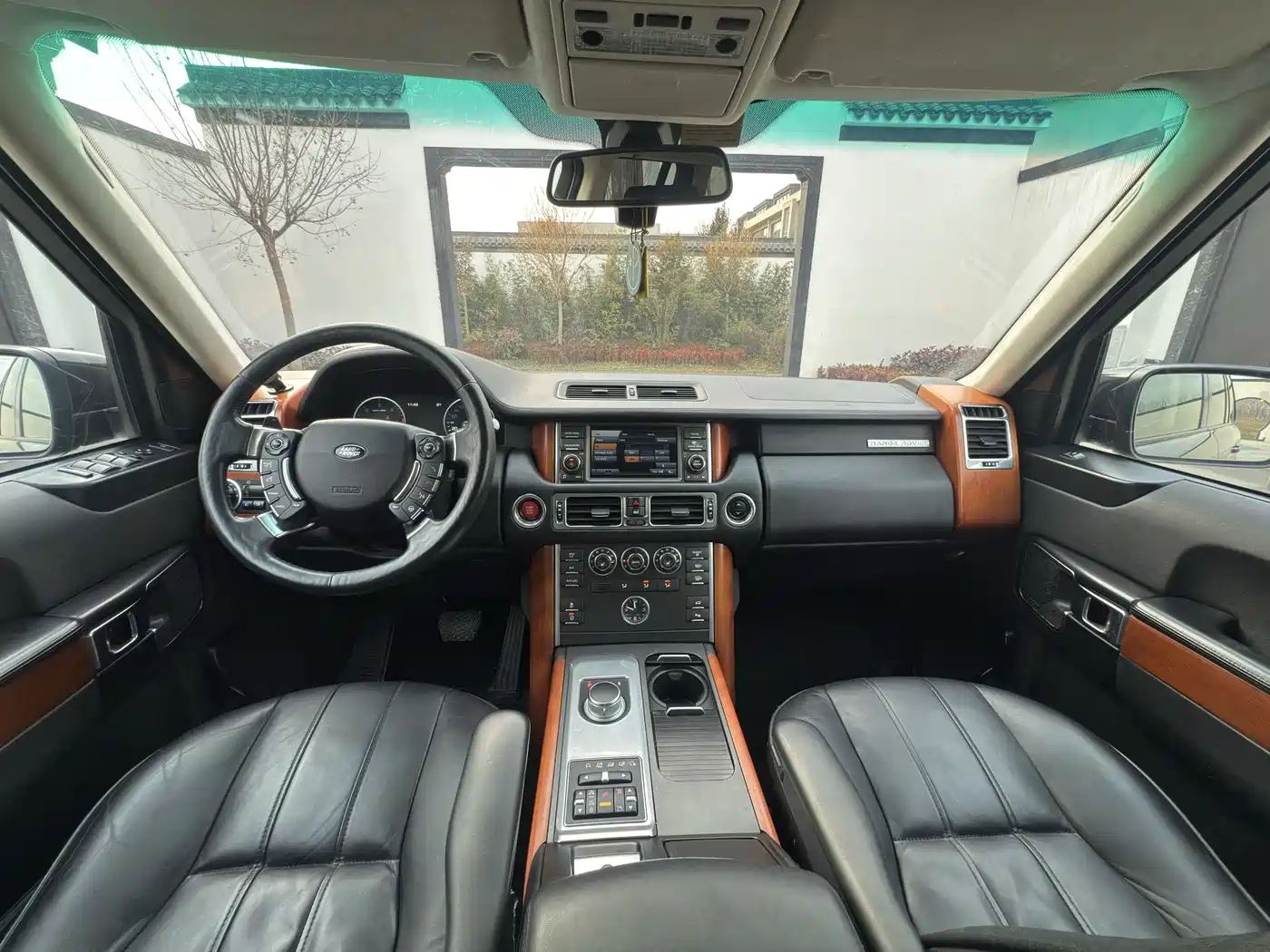Land Rover Range Rover 2012 4.4 TDV8 фото 12