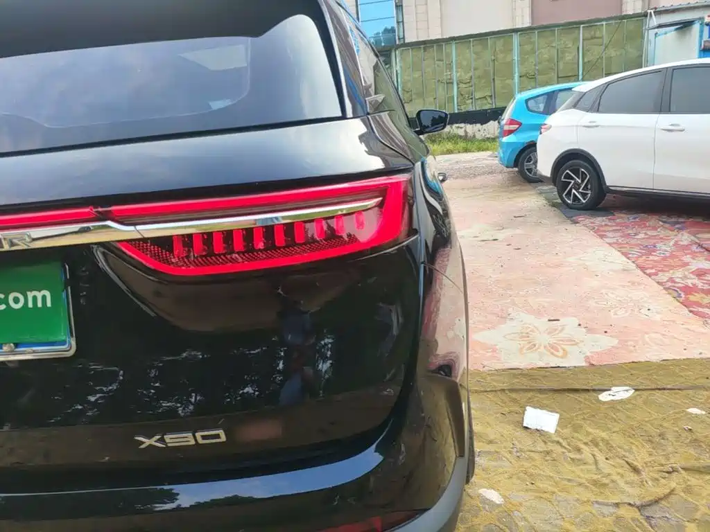 Jetour X90 PRO 2025 2024 1.6T DCT Luxury 5-Seater